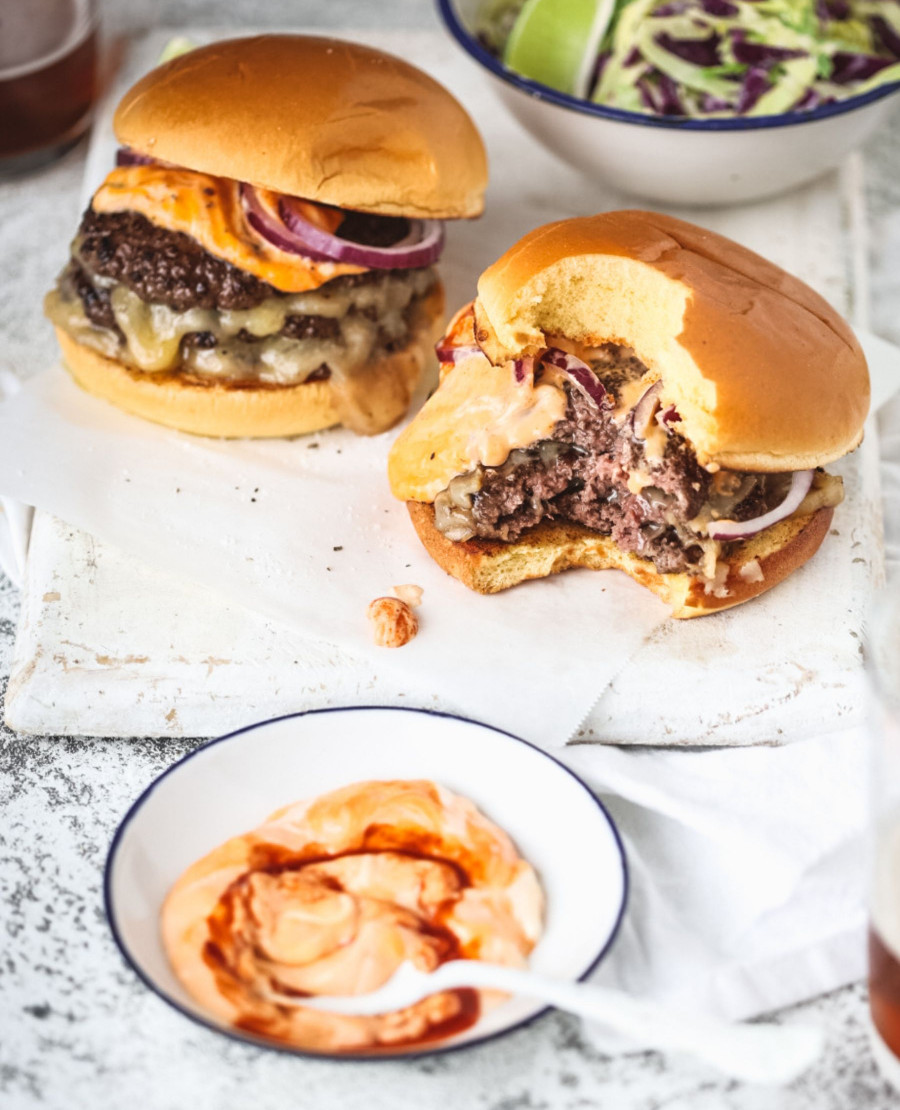 Grilled Sriracha Smash Burgers 