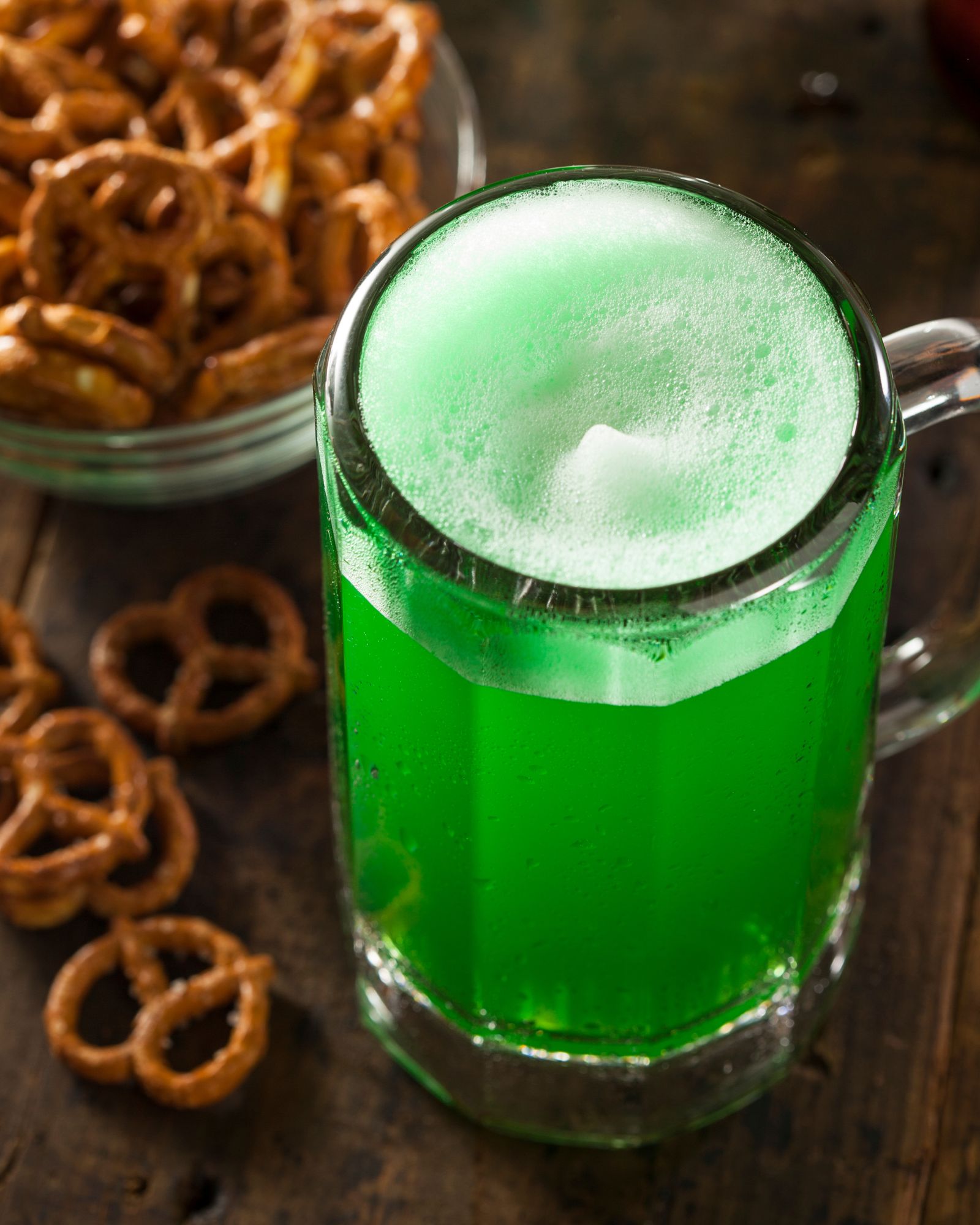 green-beer-toast