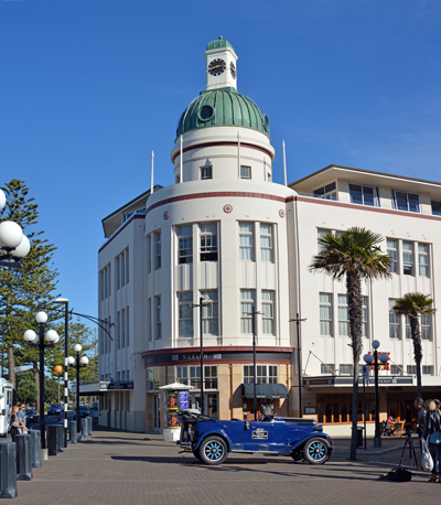 napier, art deco, thornbury, wine